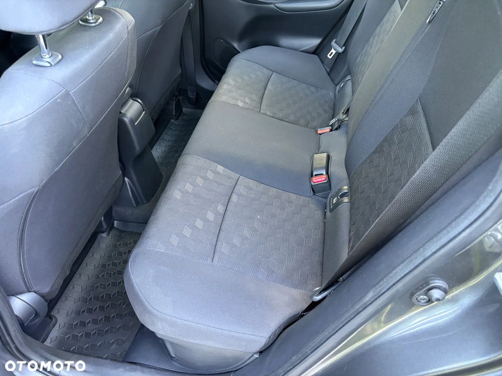 Toyota Yaris Hybrid 1.5 Comfort - 17