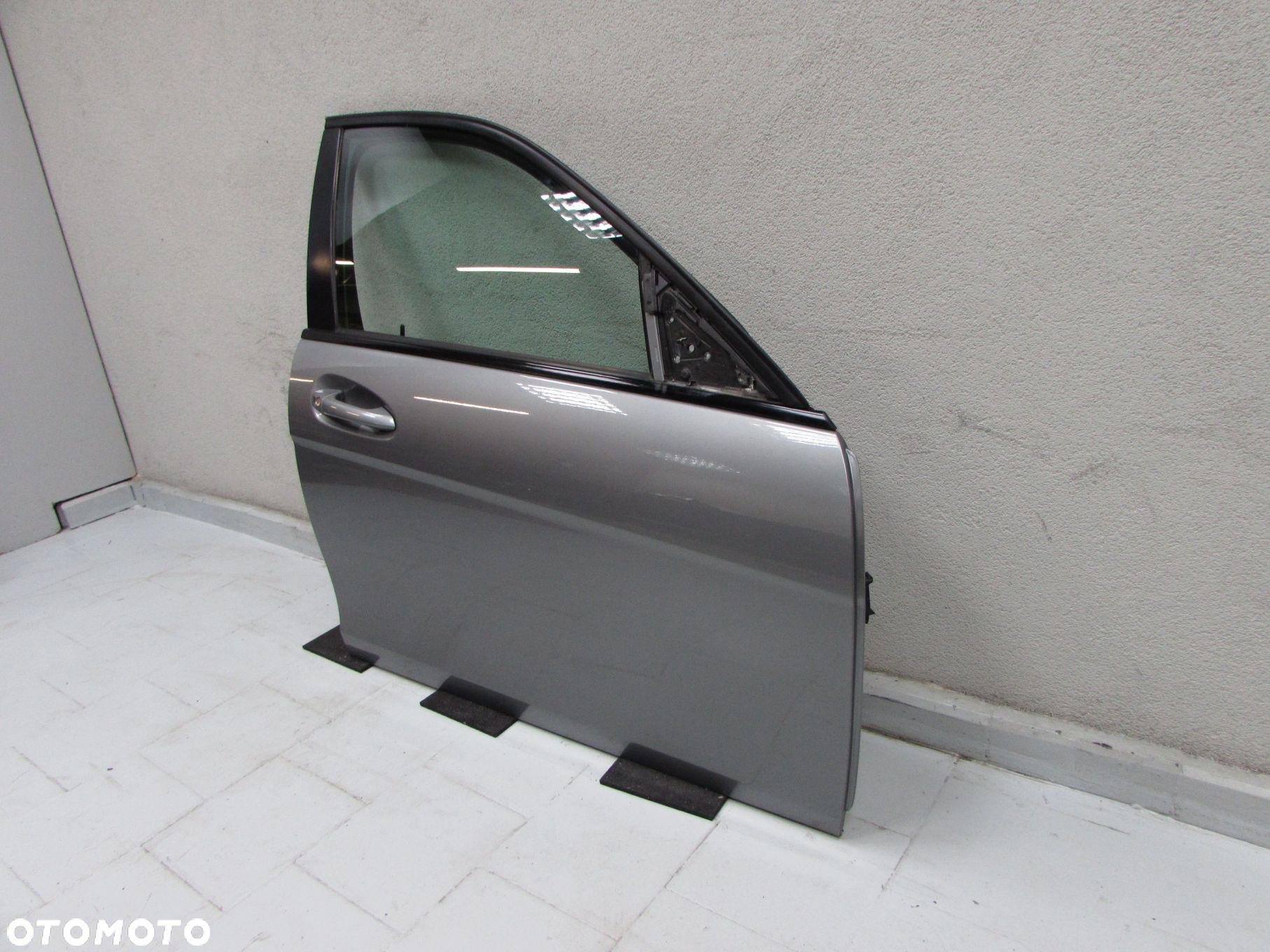 MERCEDES C KLASA W204 LIFT FL 07-14 DRZWI PRZOD PRAWE KPL 792 DO ZALOZENIA - 4