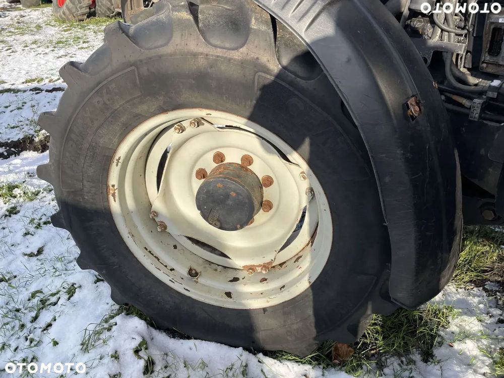 Valtra N141 - traktor na części - 5
