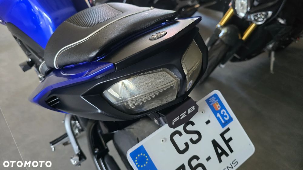 Yamaha FZ8 - 22