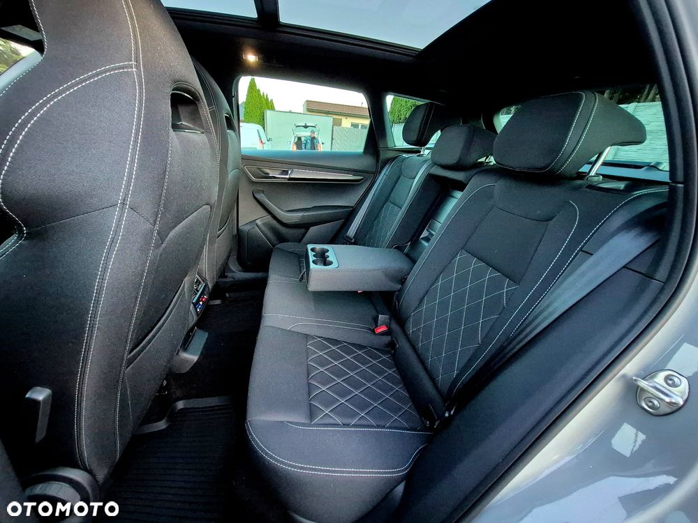 Skoda Karoq 2.0 TDI 4x4 DSG Sportline - 16