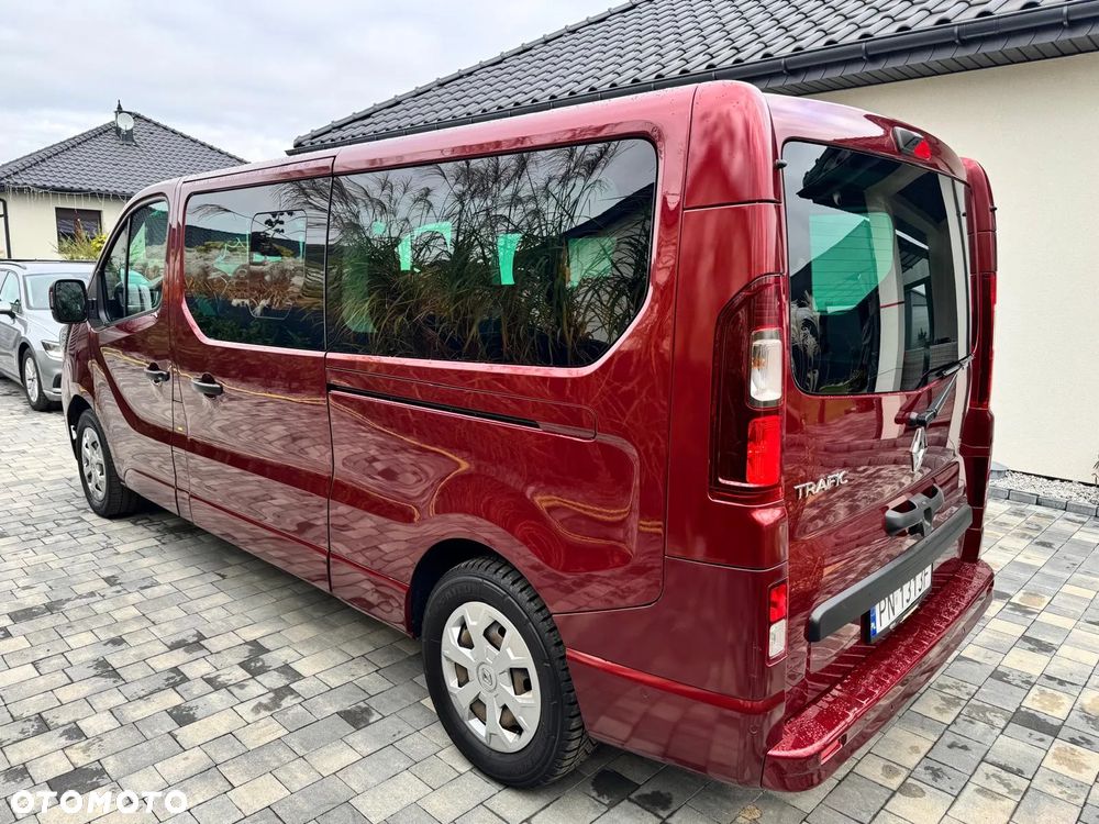 Renault Trafic 2022 photo 4
