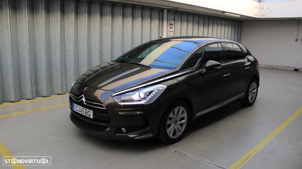 Citroën DS5 e-HDi 115 EGS6 SoChic - 3