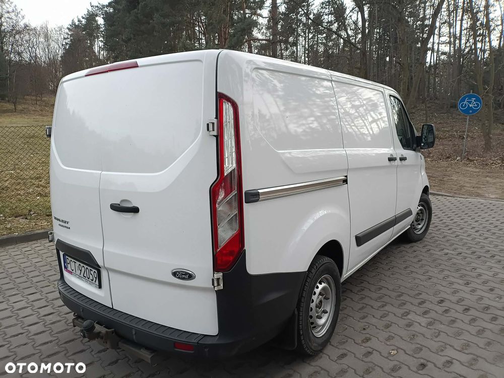 Ford TRANSIT CUSTOM - 2