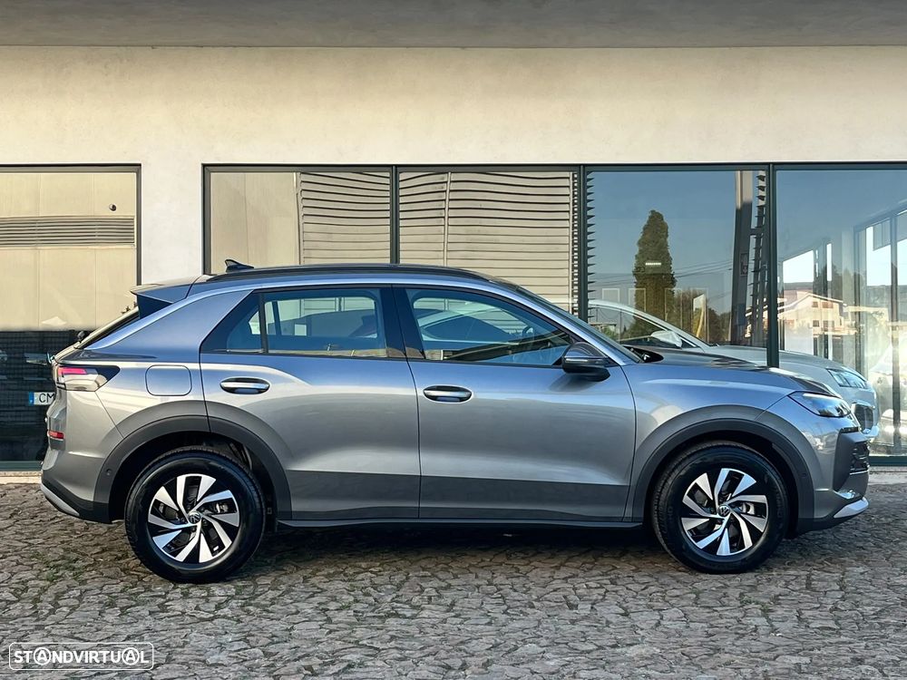 VW T-Roc 1.5 eTSI Trend DSG - 4