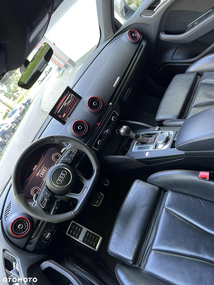 Audi RS3 Limousine 2.5 TFSI Quattro S tronic - 9