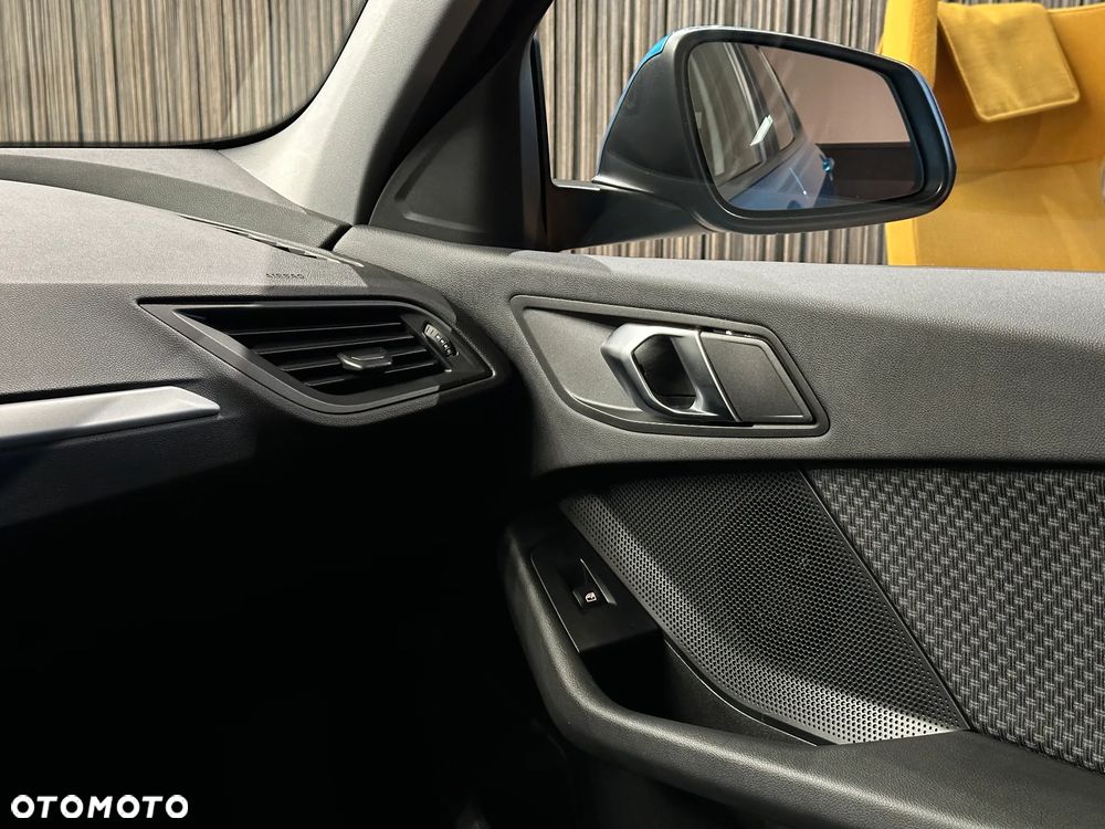 BMW Seria 1 118i Advantage - 23