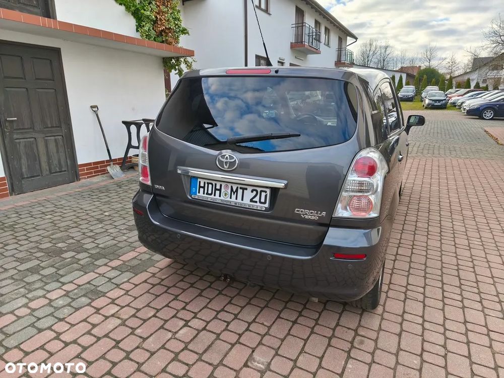 Toyota Corolla Verso 1.8 Team - 13