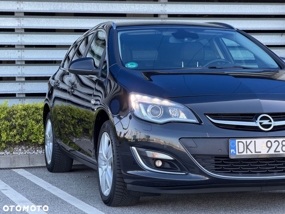 Opel Astra 1.6 CDTI Cosmo - 27