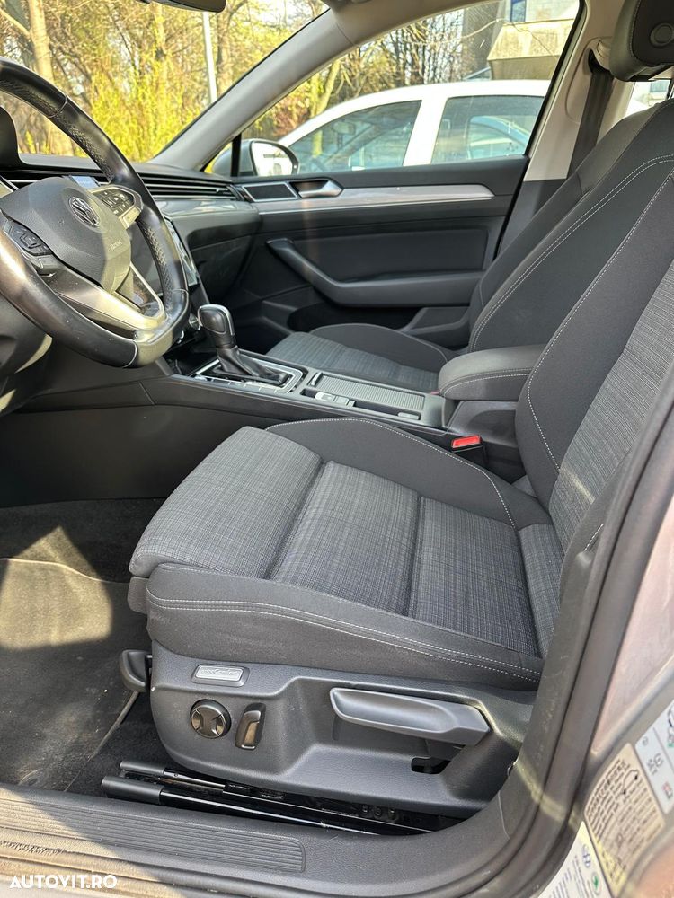 Volkswagen Passat ver-1-6-tdi-bluemotion-technology-dsg-comfortline - 5