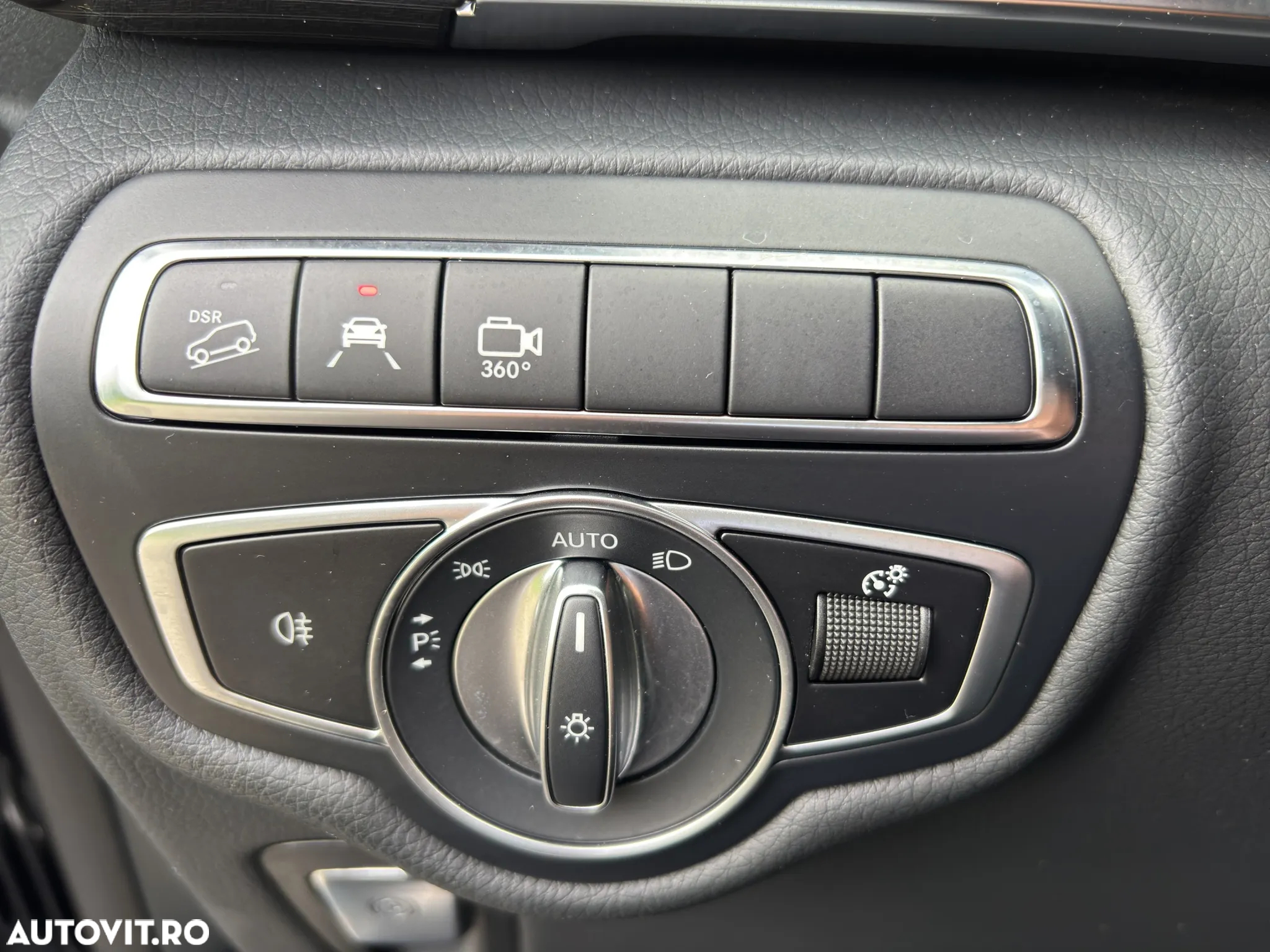 Mercedes-Benz V 300 d lang 4Matic 9G-TRONIC Avantgarde Edition - 23