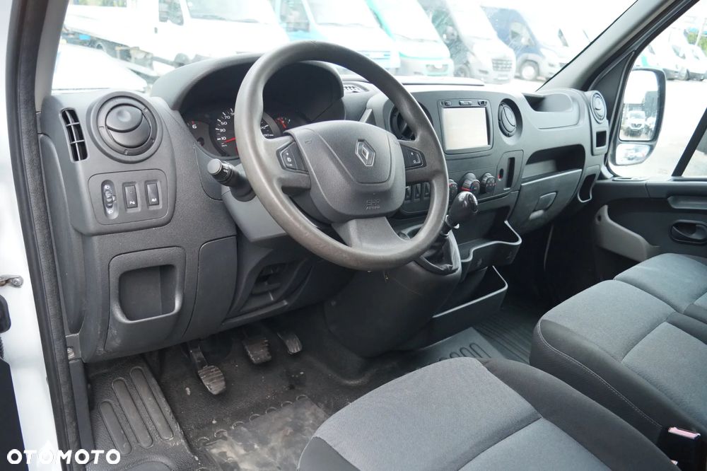 Renault Master - 16