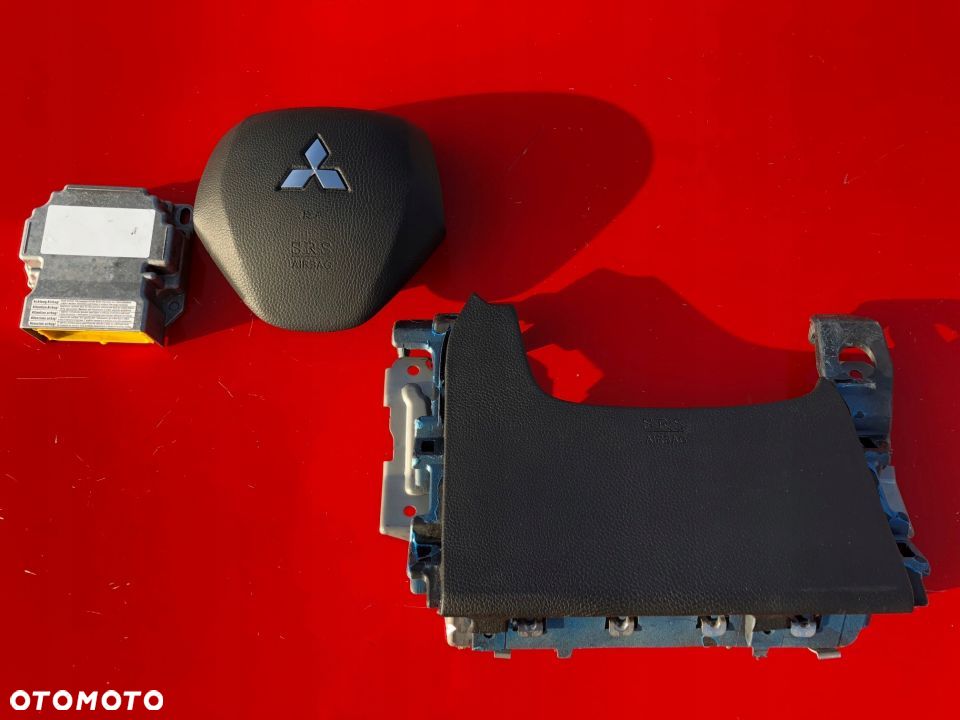 MITSUBISHI ECLIPSE CROSS AIRBAG PODUSZKA KOLAN PAS - 3