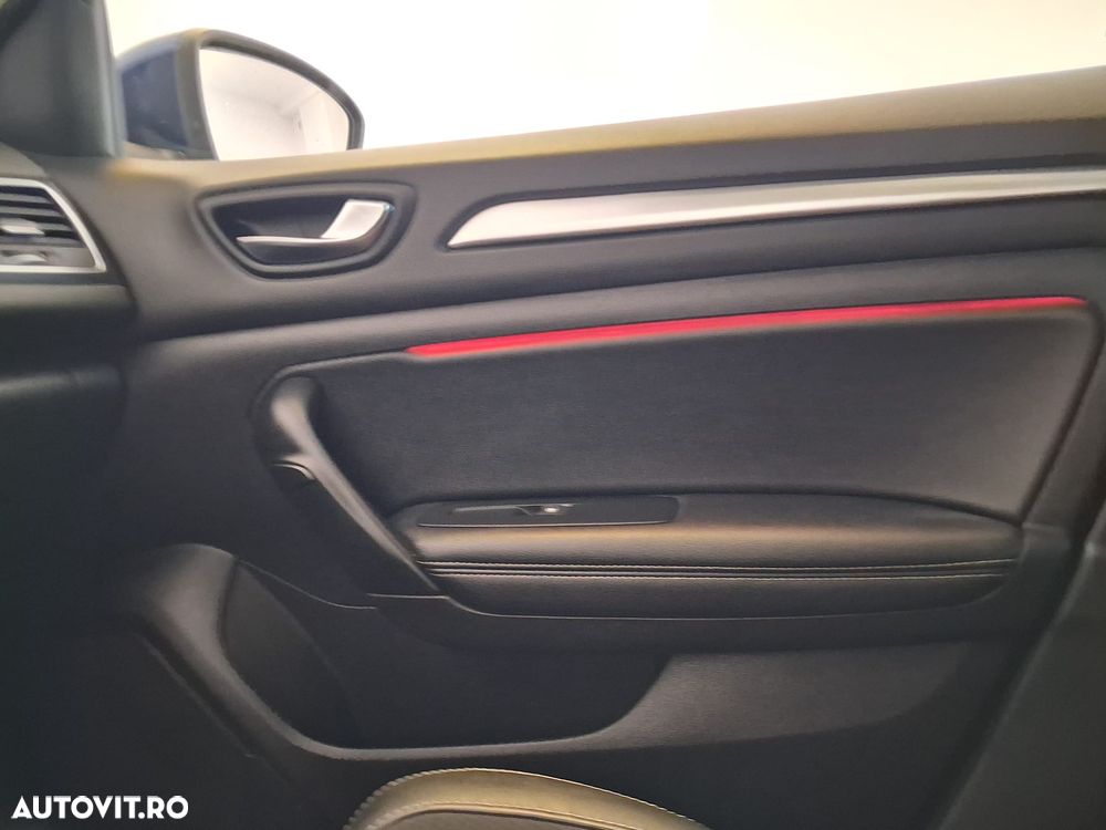 Renault Megane TCe 140 GPF Intens - 23