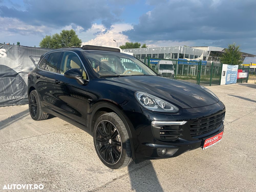 Porsche Cayenne - 9