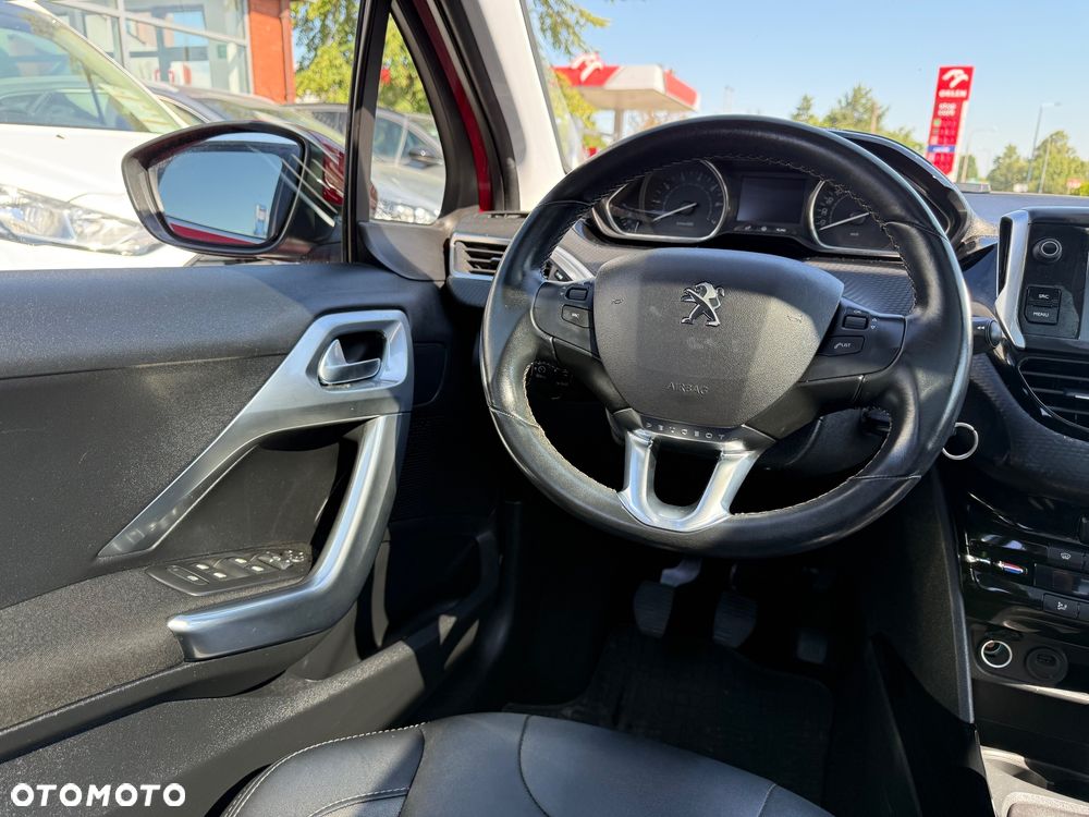 Peugeot 2008 PureTech 110 Stop&Start Allure - 12