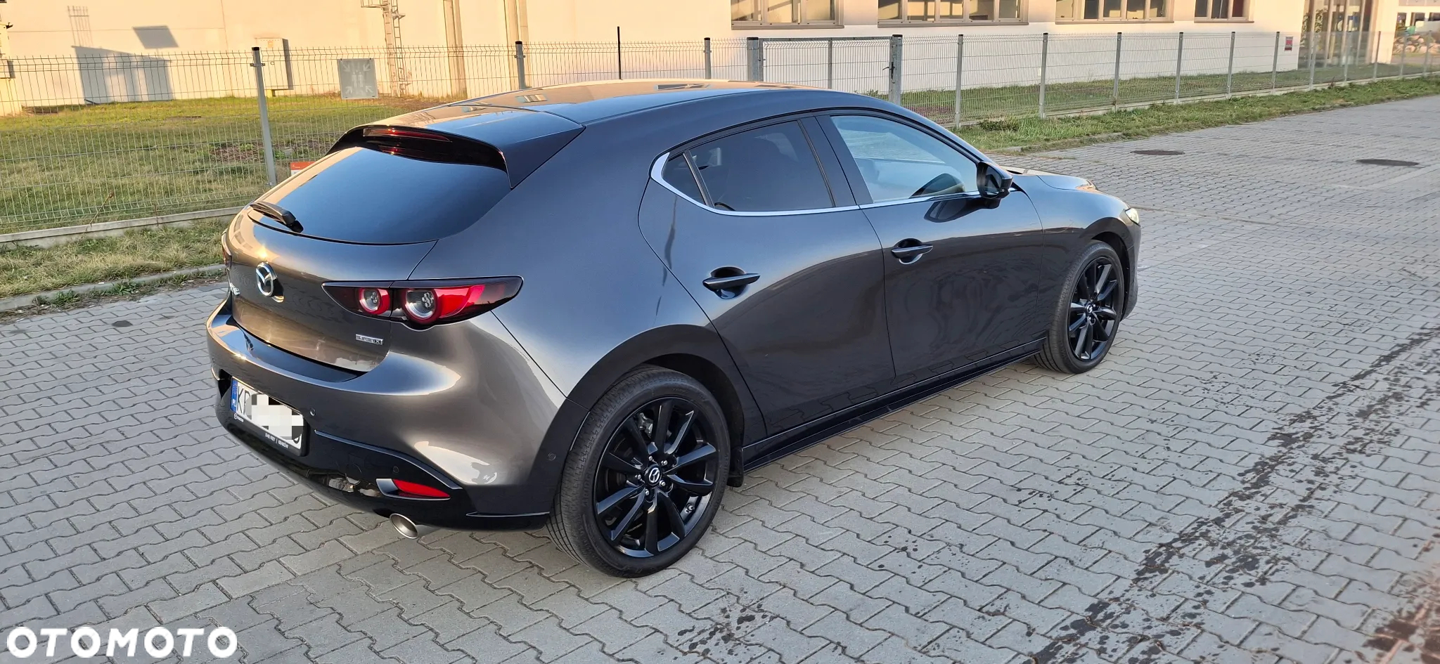 Mazda 3 SKYACTIV-X 2.0 M-Hybrid - 9