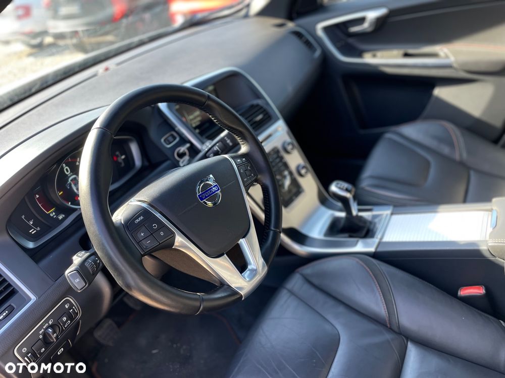 Volvo XC 60 - 11