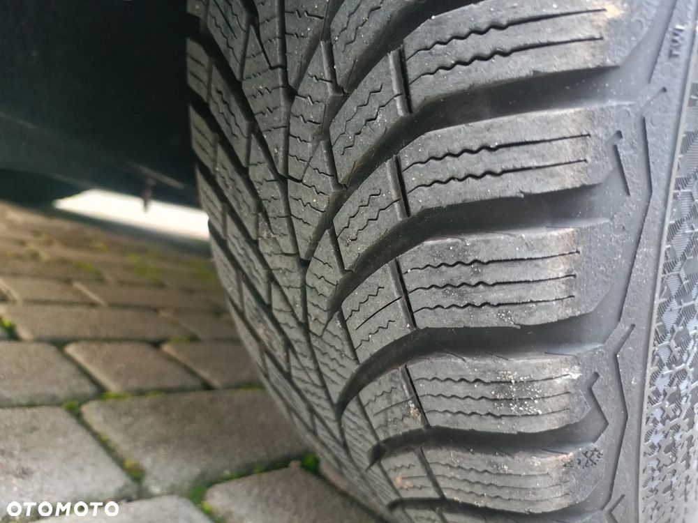 Volkswagen Golf 1.4 Style - 21