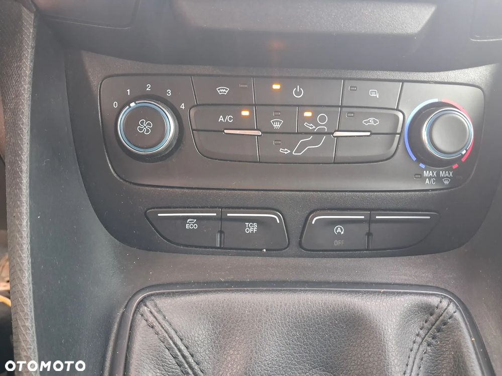 Ford TRANSIT CONNECT - 18