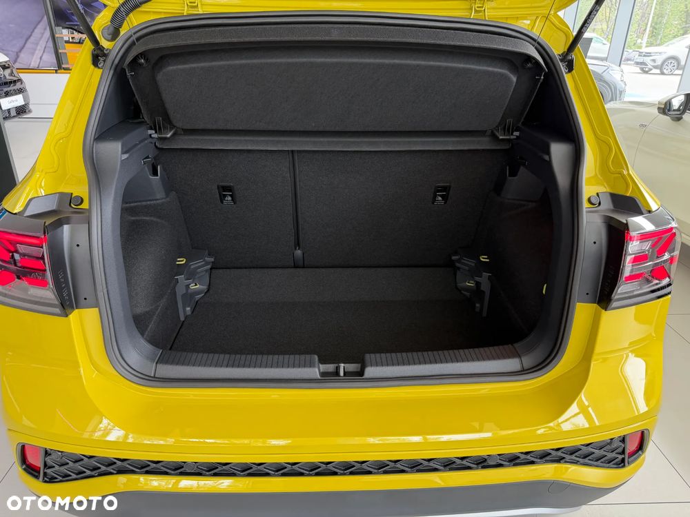 Volkswagen T-Cross 1.0 TSI R-Line Plus DSG - 12