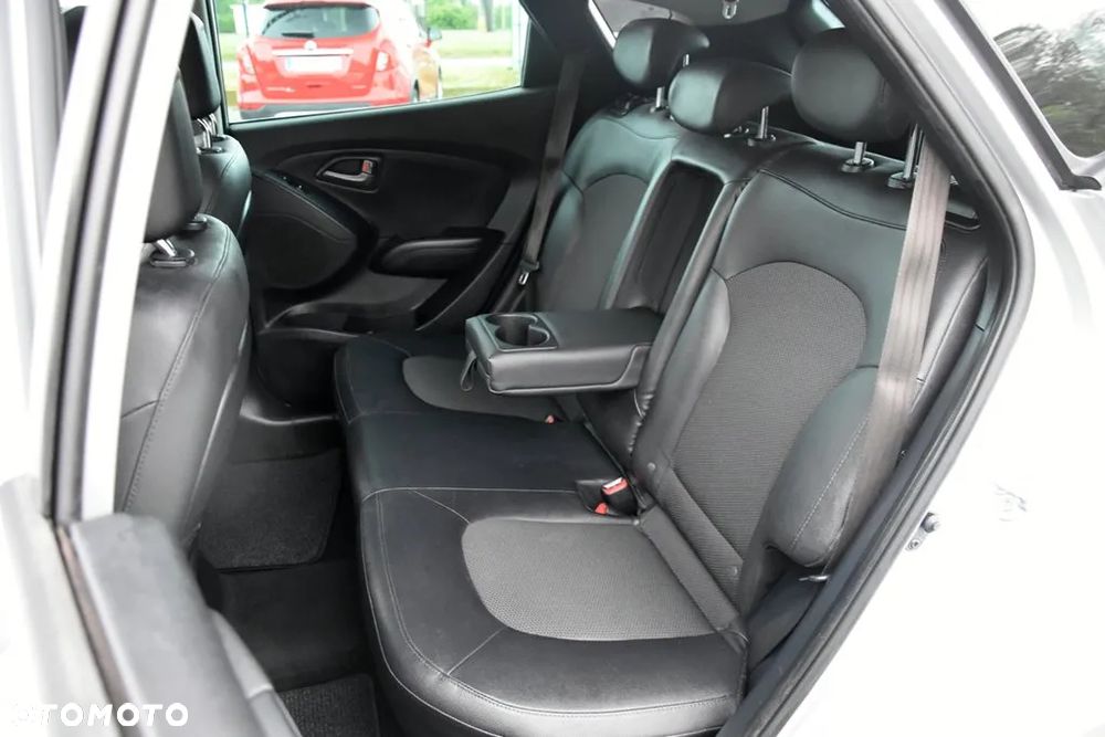 Hyundai ix35 1.7 CRDi Premium 2WD - 24