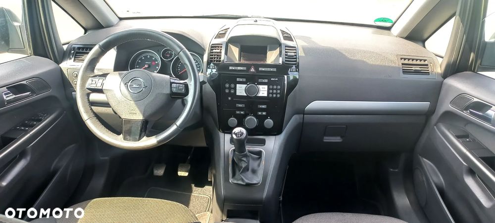 Opel Zafira 1.8 Family - 7
