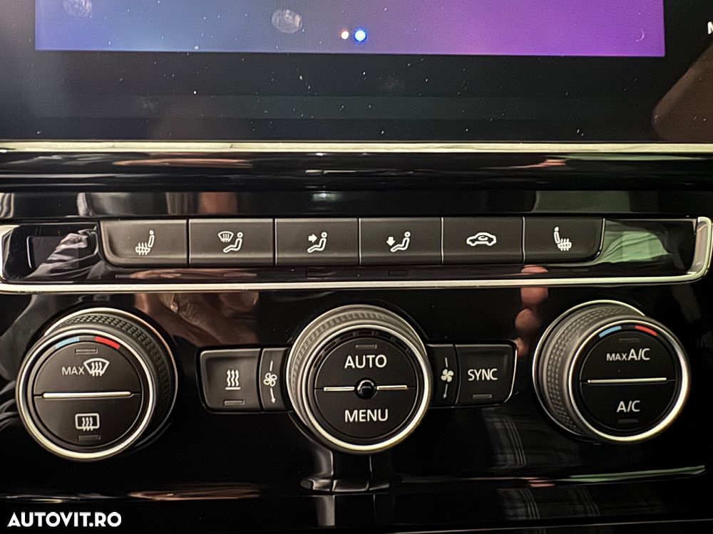 Volkswagen Golf 1.4 GTE Plug-In-Hybrid DSG - 23