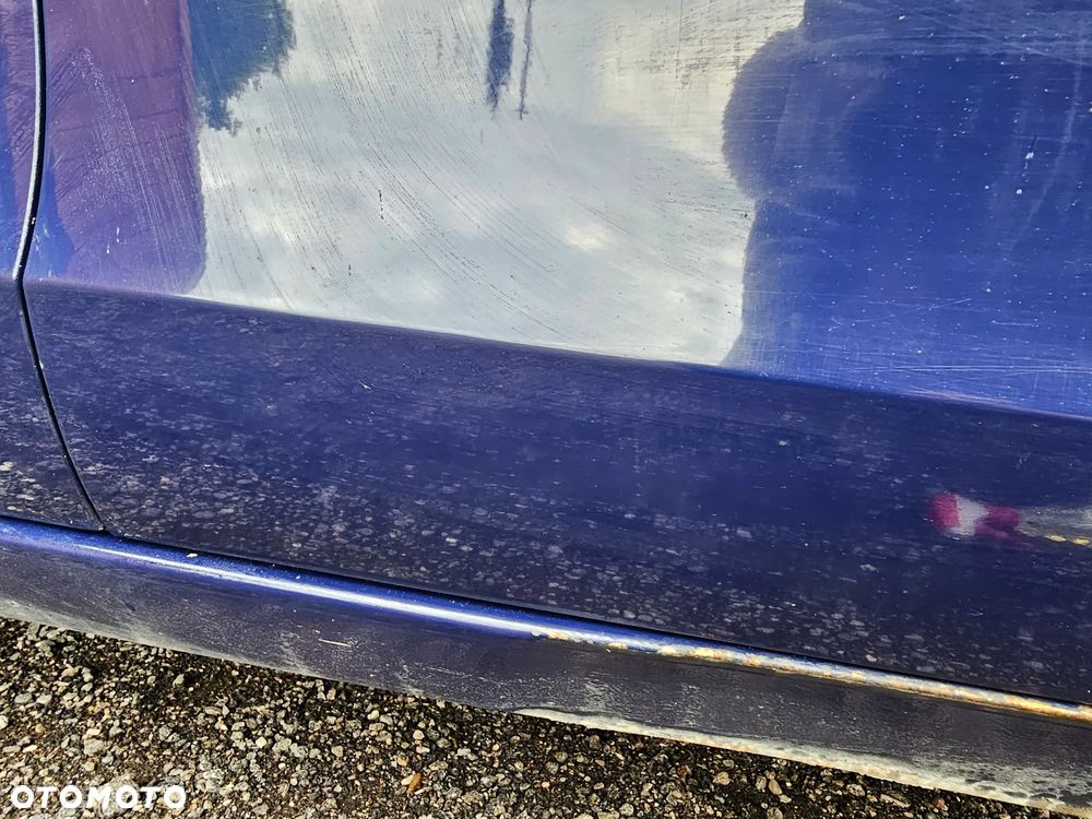 DRZWI PRAWE PRZEDNIE PRAWY PRZÓD OPEL ZAFIRA C 20Z - 22