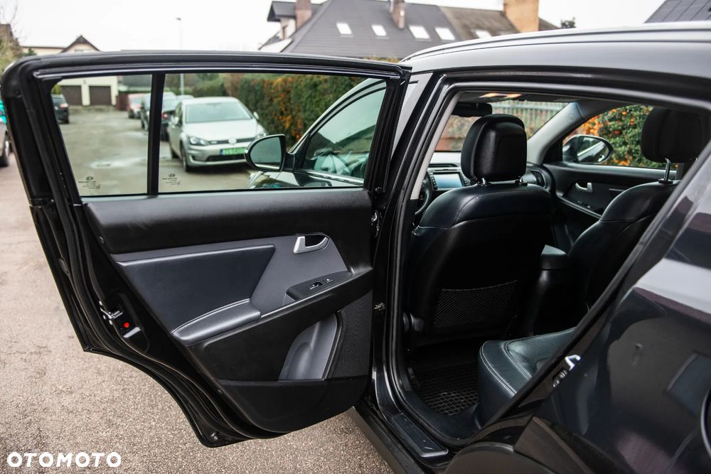 Kia Sportage 2.0 CVVT 2WD Vision - 22