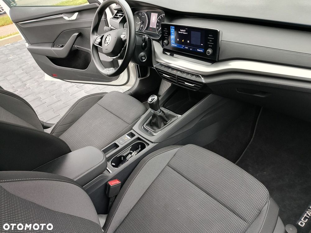 Skoda Octavia 1.5 TSI ACT Ambition - 13