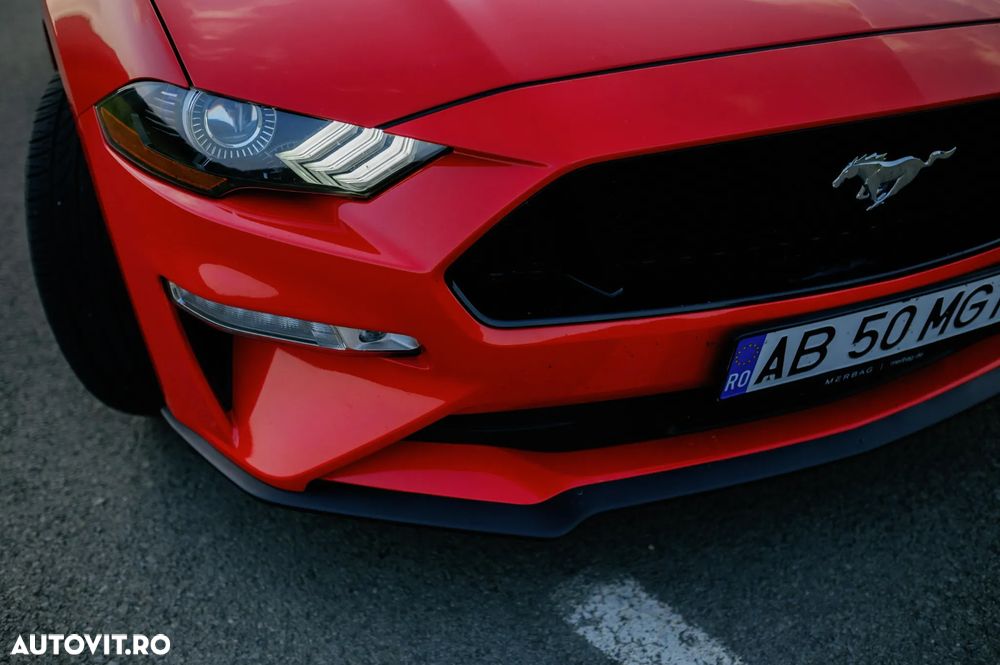 Ford Mustang 5.0 V8 GT - 11