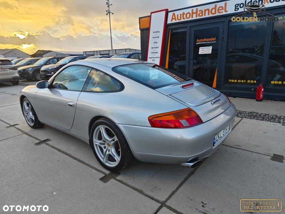 Porsche 911 - 8