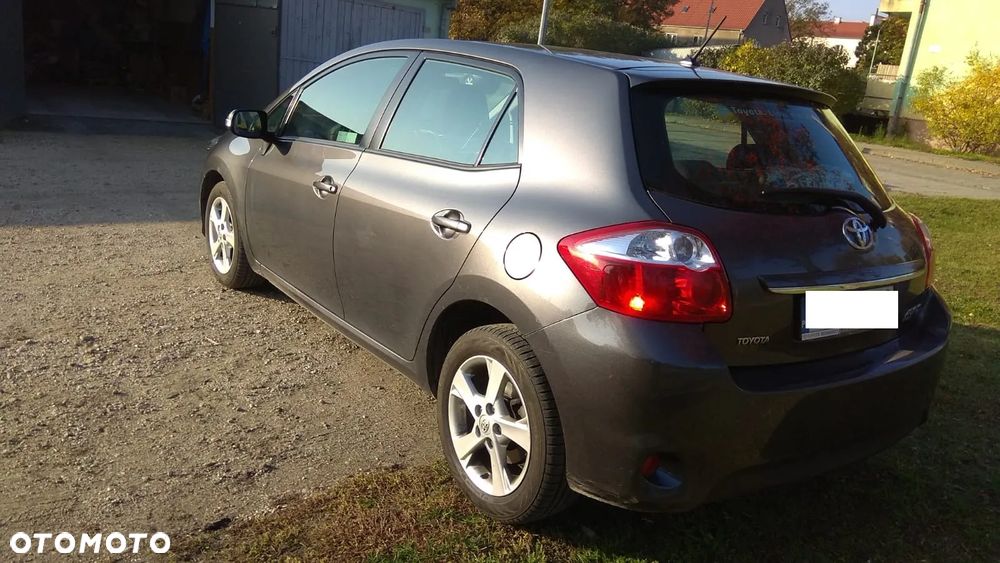 Toyota Auris 1.6 Sprint - 2