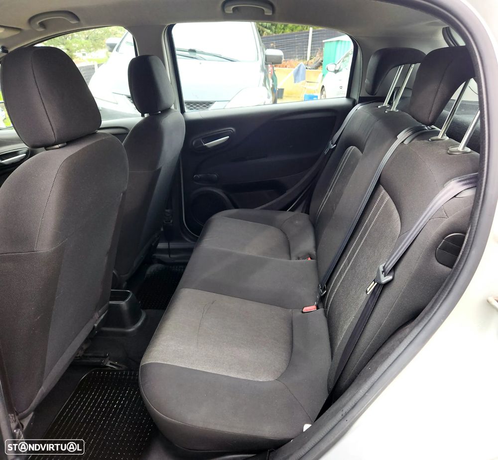 Fiat Punto 1.2 Lounge Start&Stop - 13