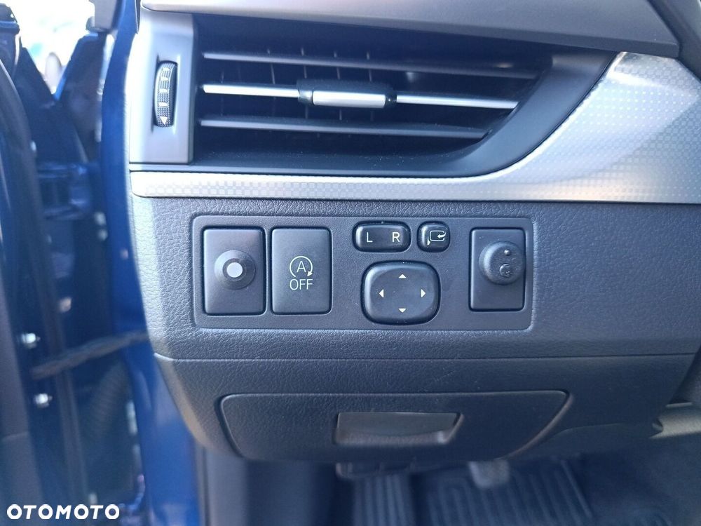 Toyota Avensis 2.0 D-4D Premium - 28