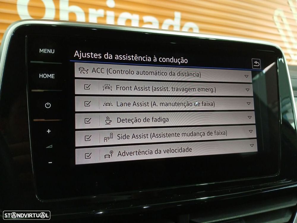 VW T-Roc 2.0 TDI R-Line DSG - 20