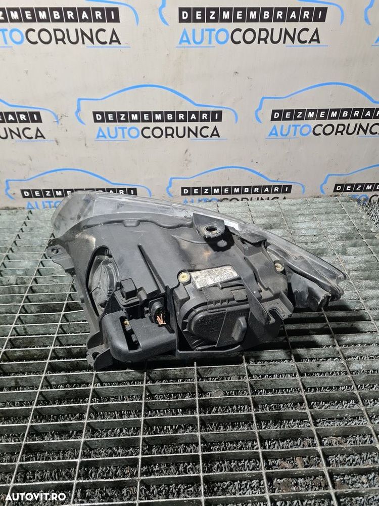 Far Dreapta AUDI Q7 2005 - 2009 SUV 4 Usi (795) Fara xenon HALOGEN - 5