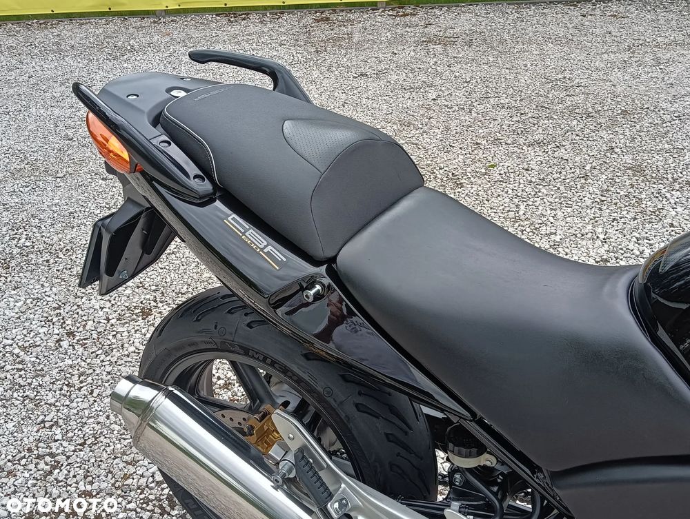 Honda CBF - 18
