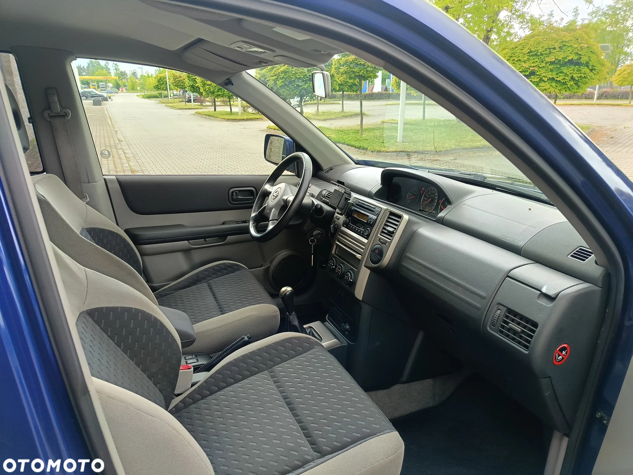 Nissan X-Trail 2.0 4x4 XE - 22