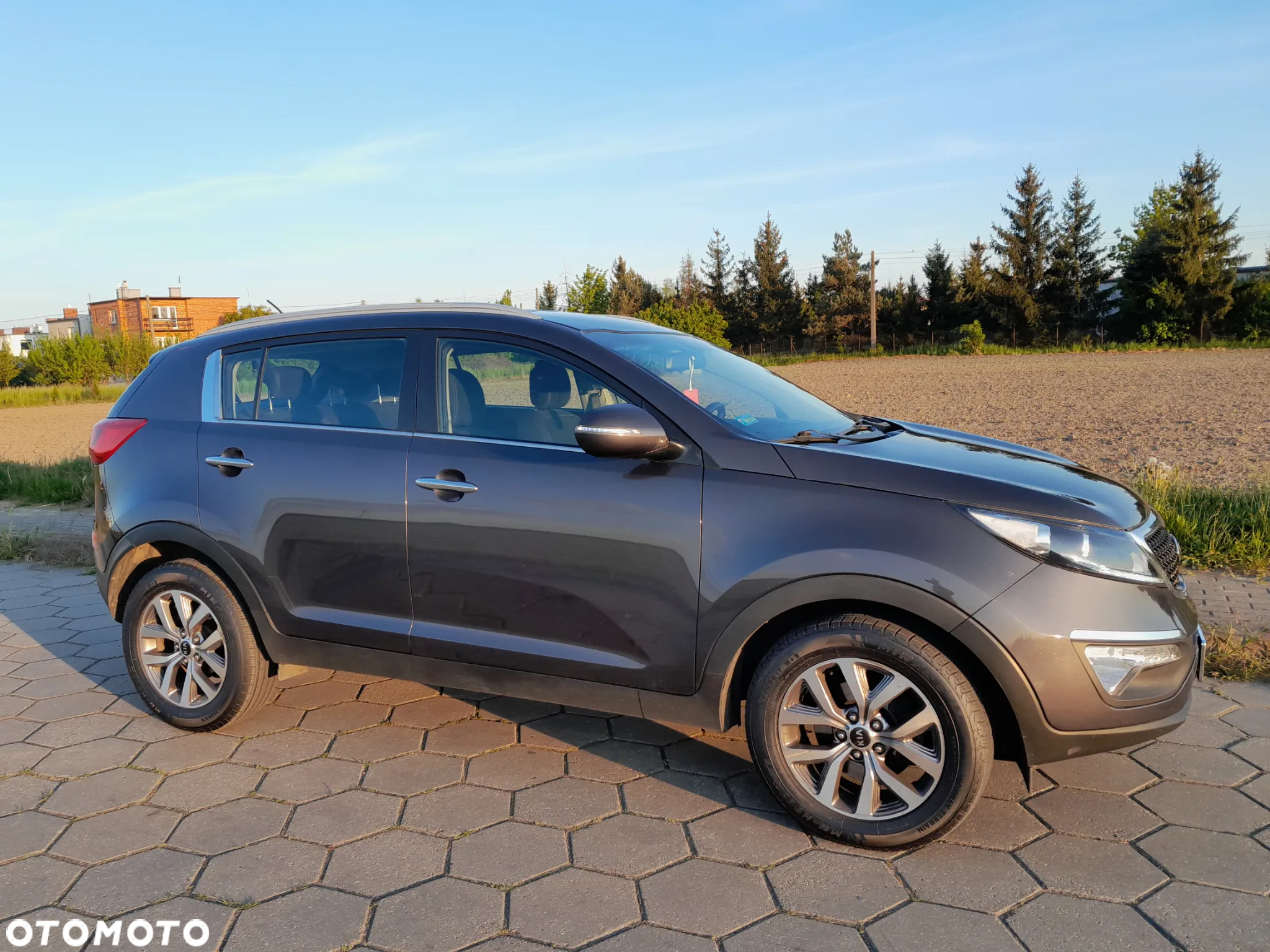 Kia Sportage 1.7 CRDI XL 2WD - 8