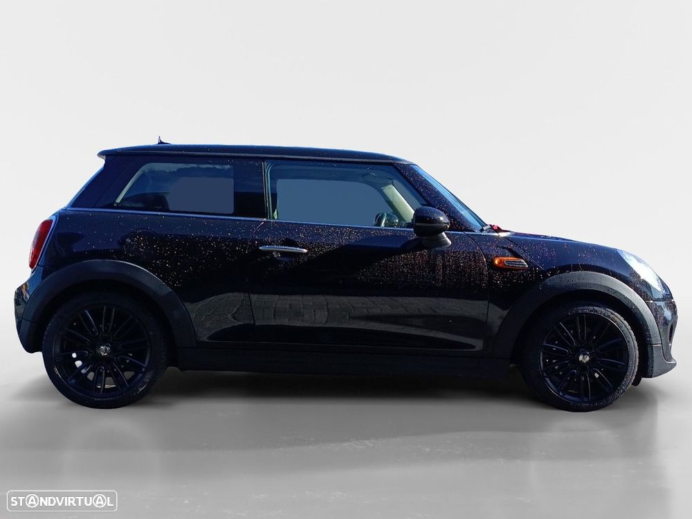 MINI 3 Portas One D - 6