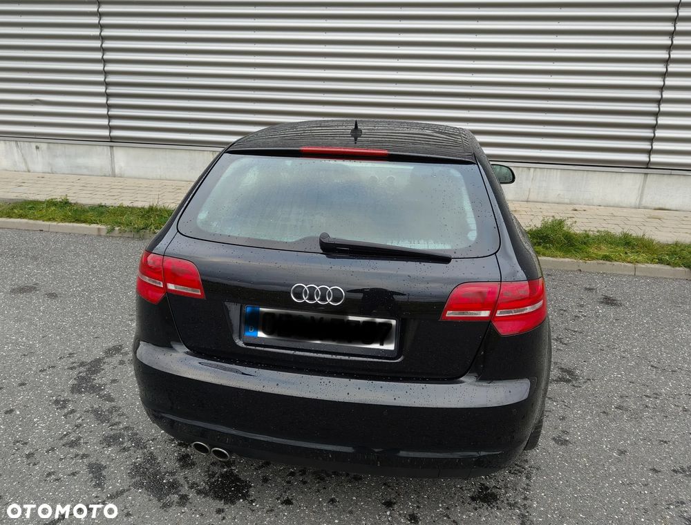 Audi A3 Sportback 2.0 TDI S line Sportpaket plus - 21