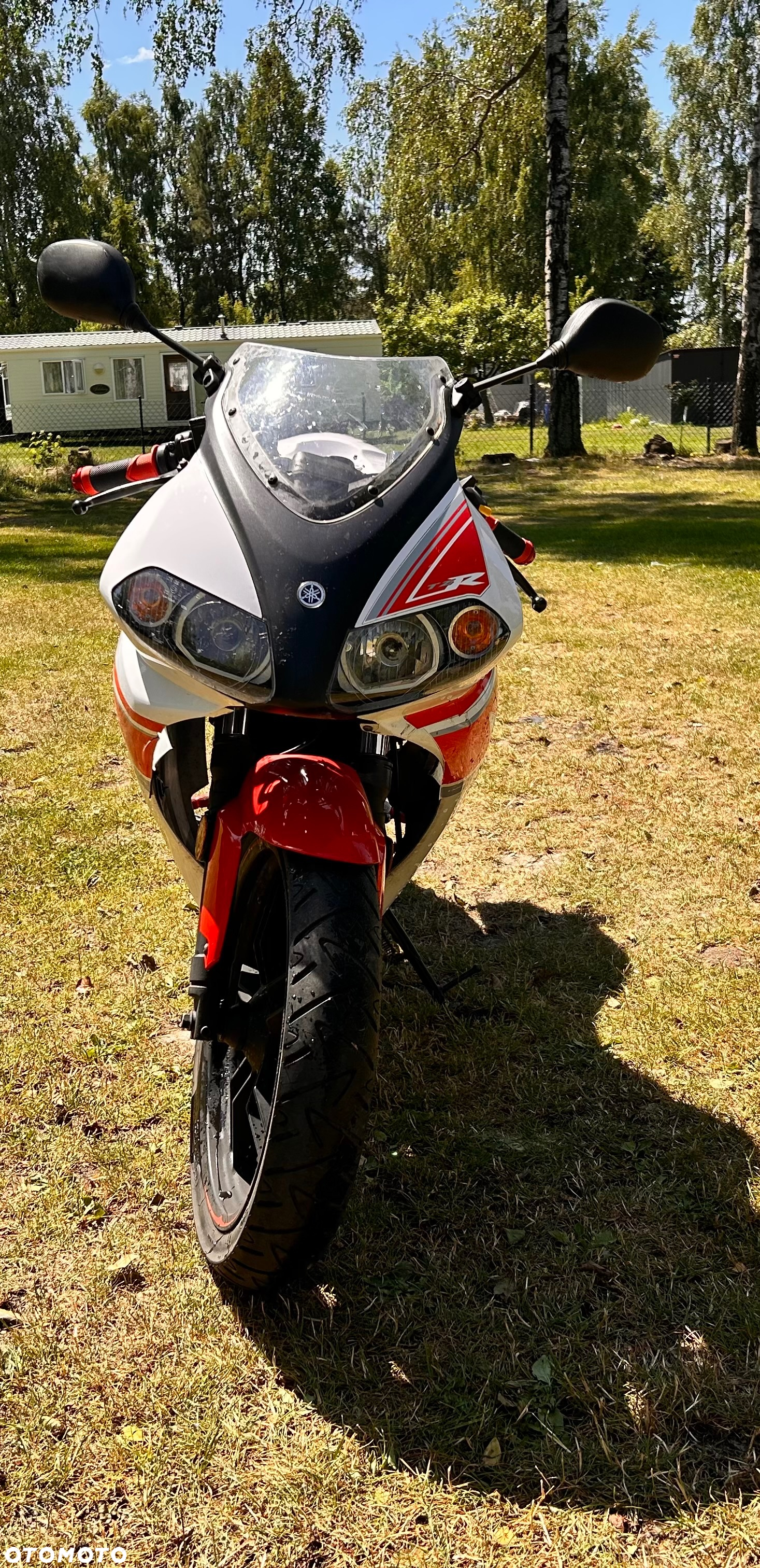 Yamaha TZR - 2