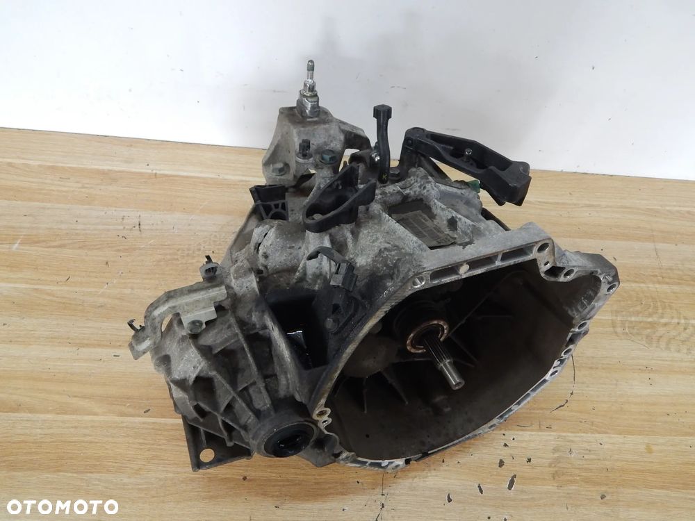 Skrzynia biegów 1.6 DCi Nissan Qashqai J11 x-trail T32 Renault  Kadjar scenic espace 13-21 2WD ND4008 Łuków części - 2