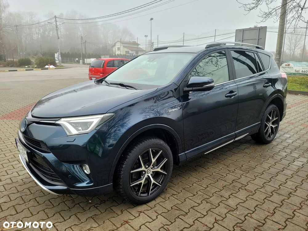 Toyota RAV4 Hybrid Selection 4x4 - 17