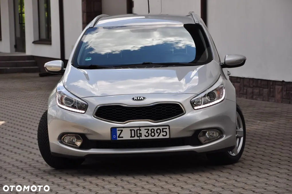 Kia Ceed 1.6 GDI ISG Spirit - 2