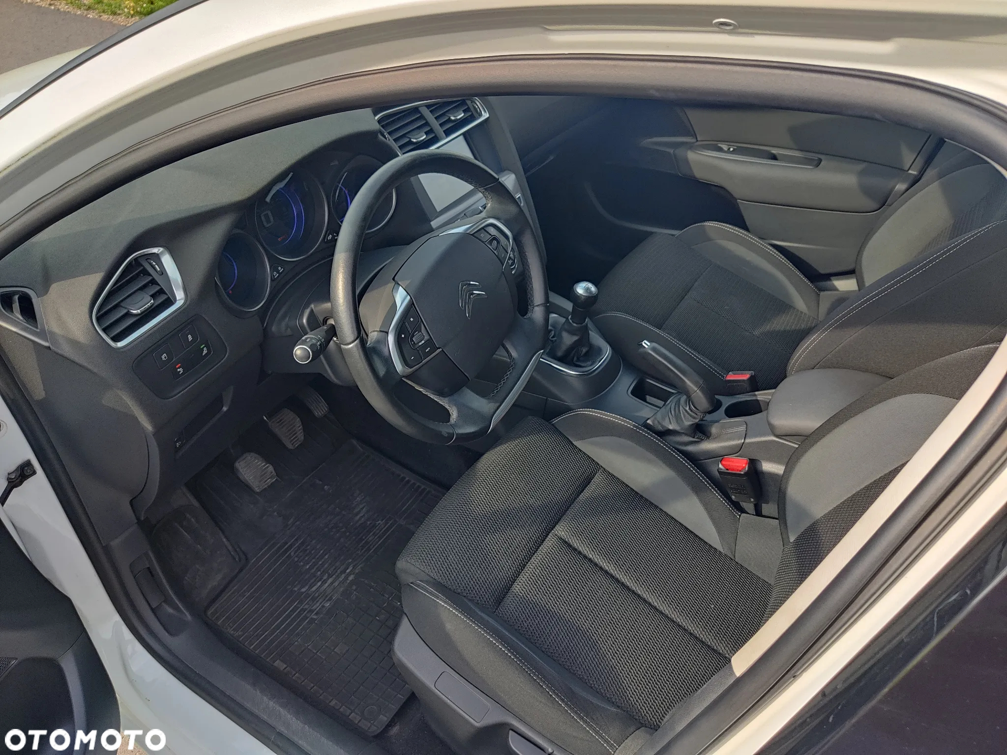 Citroën C4 - 14