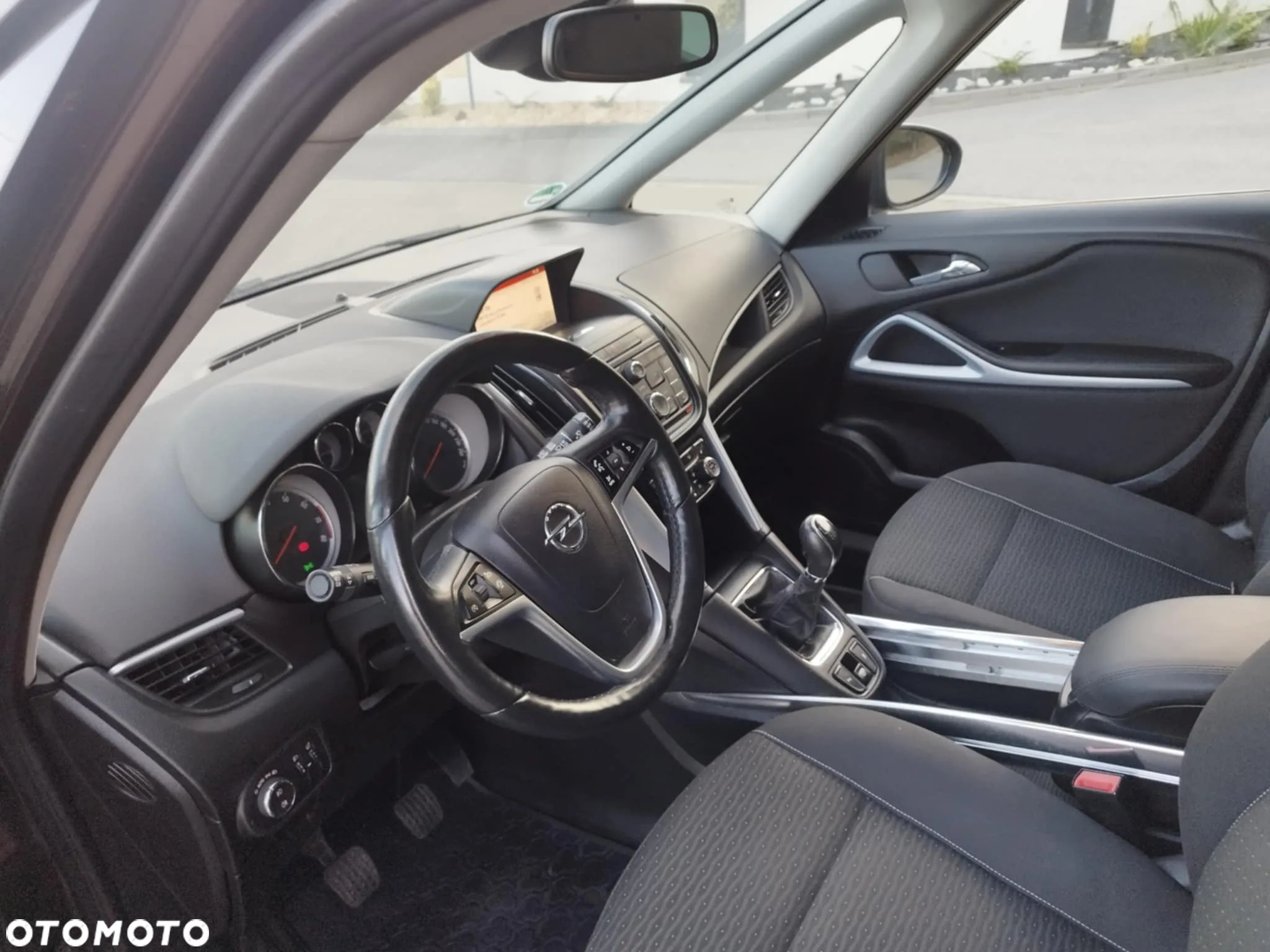 Opel Zafira Tourer 1.4 Turbo drive - 10