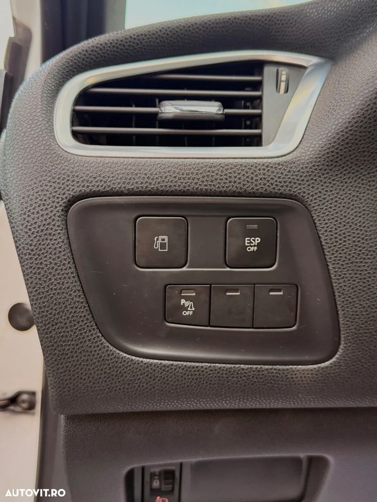 Citroën DS4 HDi 110 Chic - 29